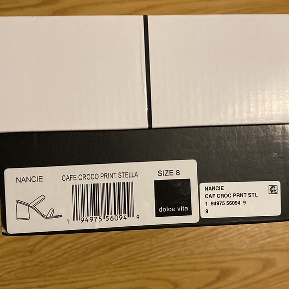 Dolce Vita Block Heel Sandals New with Box
CAFE CROCO PRINT STE, Size 8 - Picture 7 of 7